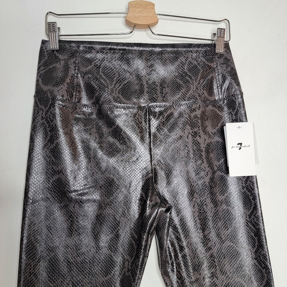 7 FOR ALL MANKIND Leggings Snake Print Faux Leather Pants Grey High Rise Medium - Picture 3 of 12